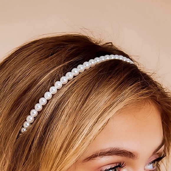 💜10/$25💜NEW White Pearl Bohemian Headband - Picture 7 of 7